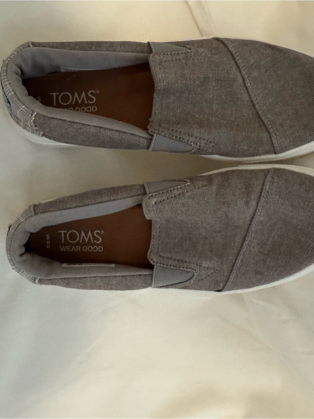 Toms Men's Light Gray Canvas Slip-On Loafers